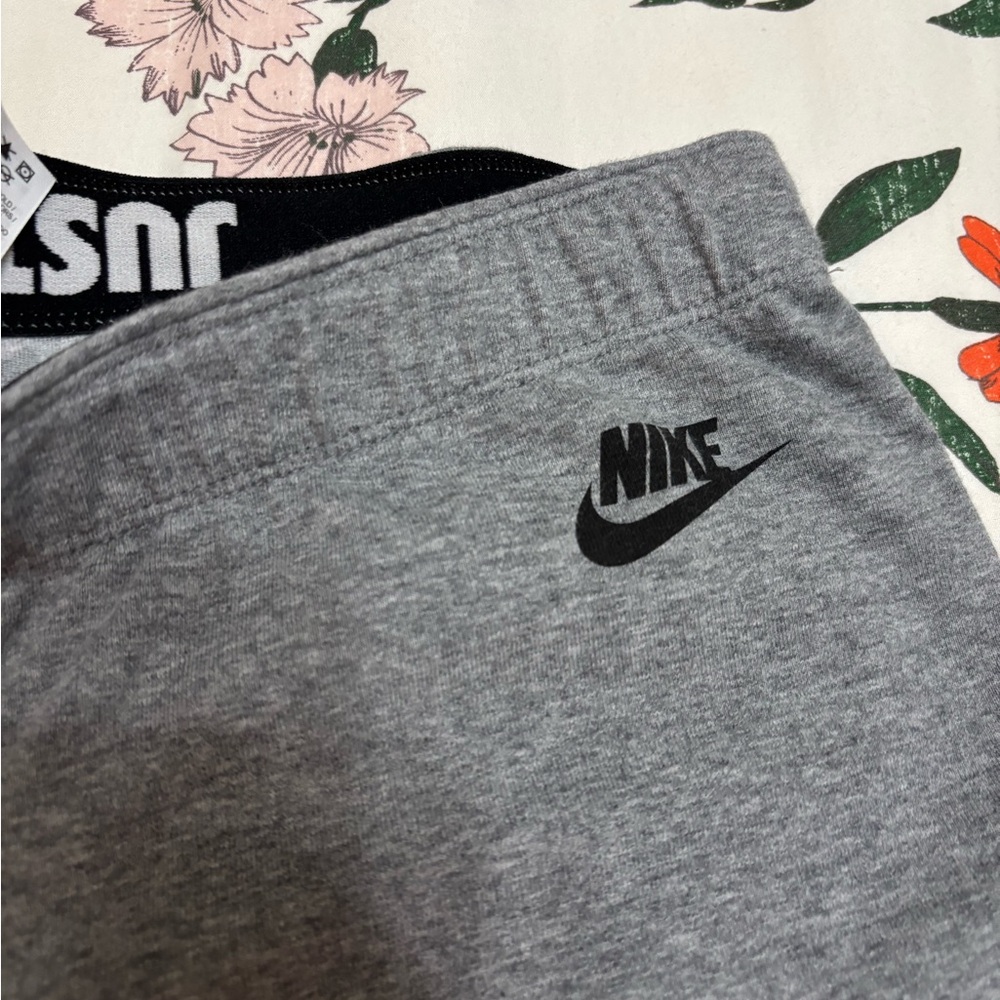 Bundle: Gray and Black Nike Just Do It Leggings
